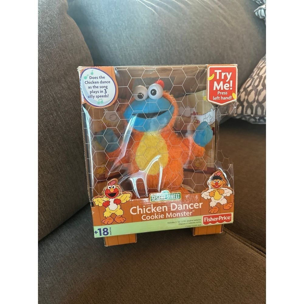 New inbox, Sesame Street chicken dancer Cookie Monster 2003 vintage